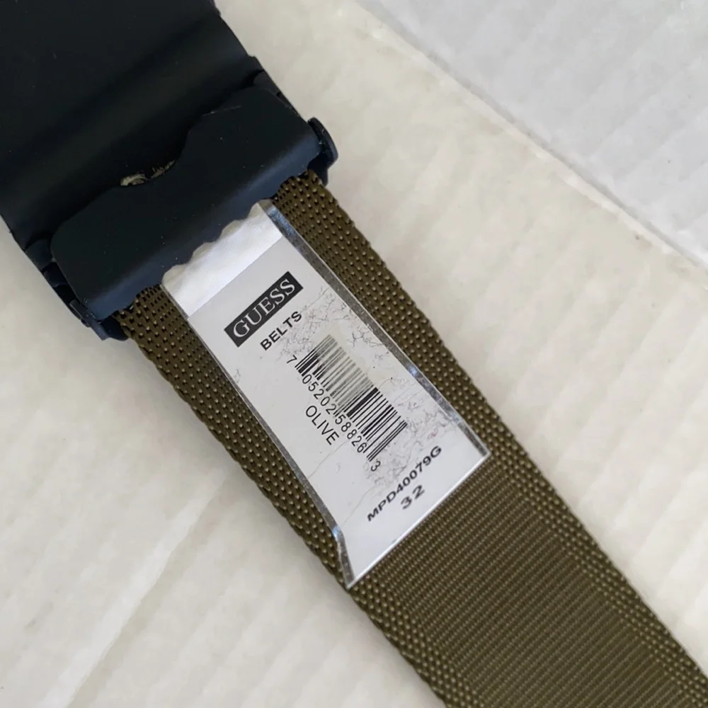 New GUESS Logo Belt SZ 32